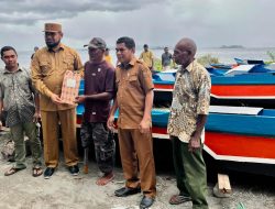 Perkuat Sektor Perikanan, DKP Halsel Salurkan Bantuan Bagi Nelayan, Capai 20,9 Miliar 