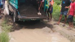 Warga 3 Desa di Gane Timur Selatan Gotong Royong Perbaiki Jalan Rusak, Harap Perhatian Pemerintah 